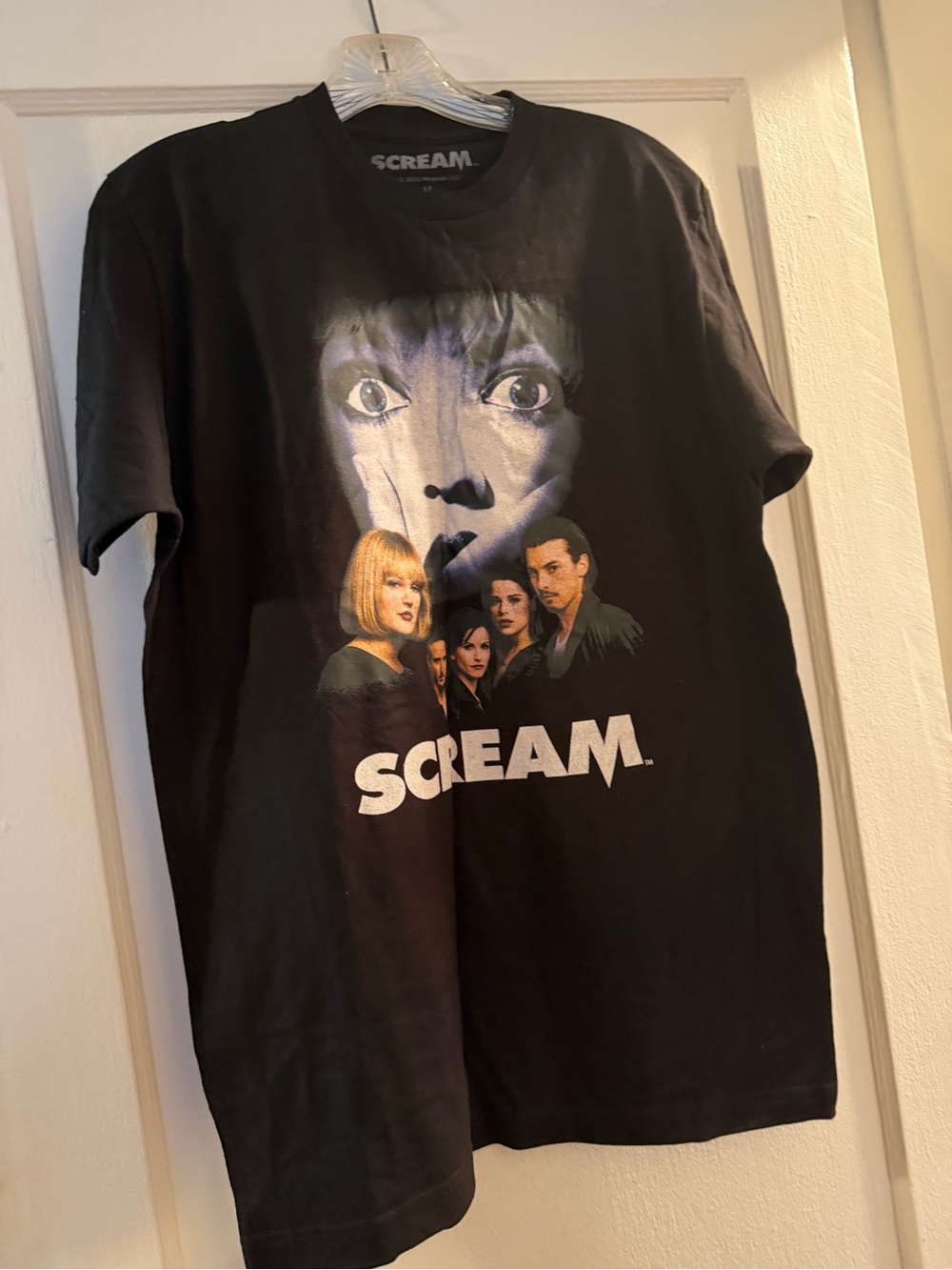 Hot Topic Black Scream Movie Graphic Tee